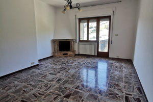 Fonte Nuova Santa Lucia appartamento 100 mq