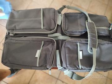 Borsa fasciatoio capiente con numerose tasche