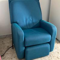 Poltrona relax con massaggio integrato