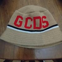 Cappello GCDS