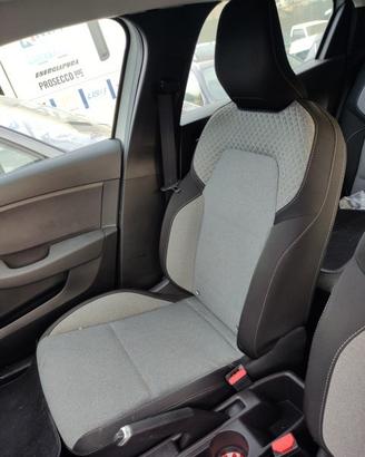 Sedile anteriore dx RENAULT CLIO del 2024