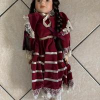 Bambola di porcellana di capodimonte