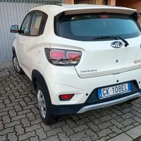 Mahindra kuv 100 / 2022