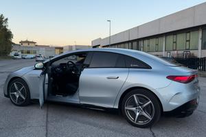 Mercedes EQE 350 4 matic