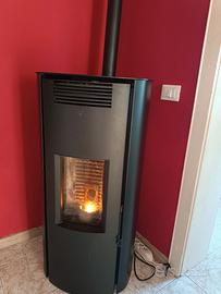 Stufa pellet nis 9 evo Caminetti Montegrappa