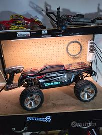 monster truck himoto combat 1/8 brushless 