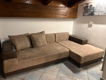 Divano componibile con cassettone