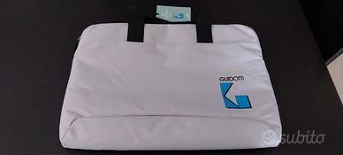 Borsa porta-documenti con tracolla