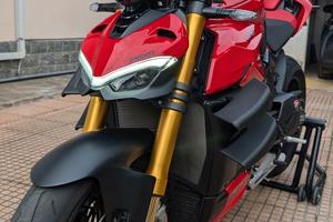 Ducati Streetfighter V4S 2024