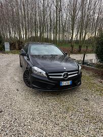 Auto Mercedes