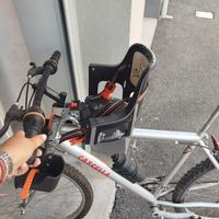 Mountain-bike OPZIONALE seggiolino e caschetto
