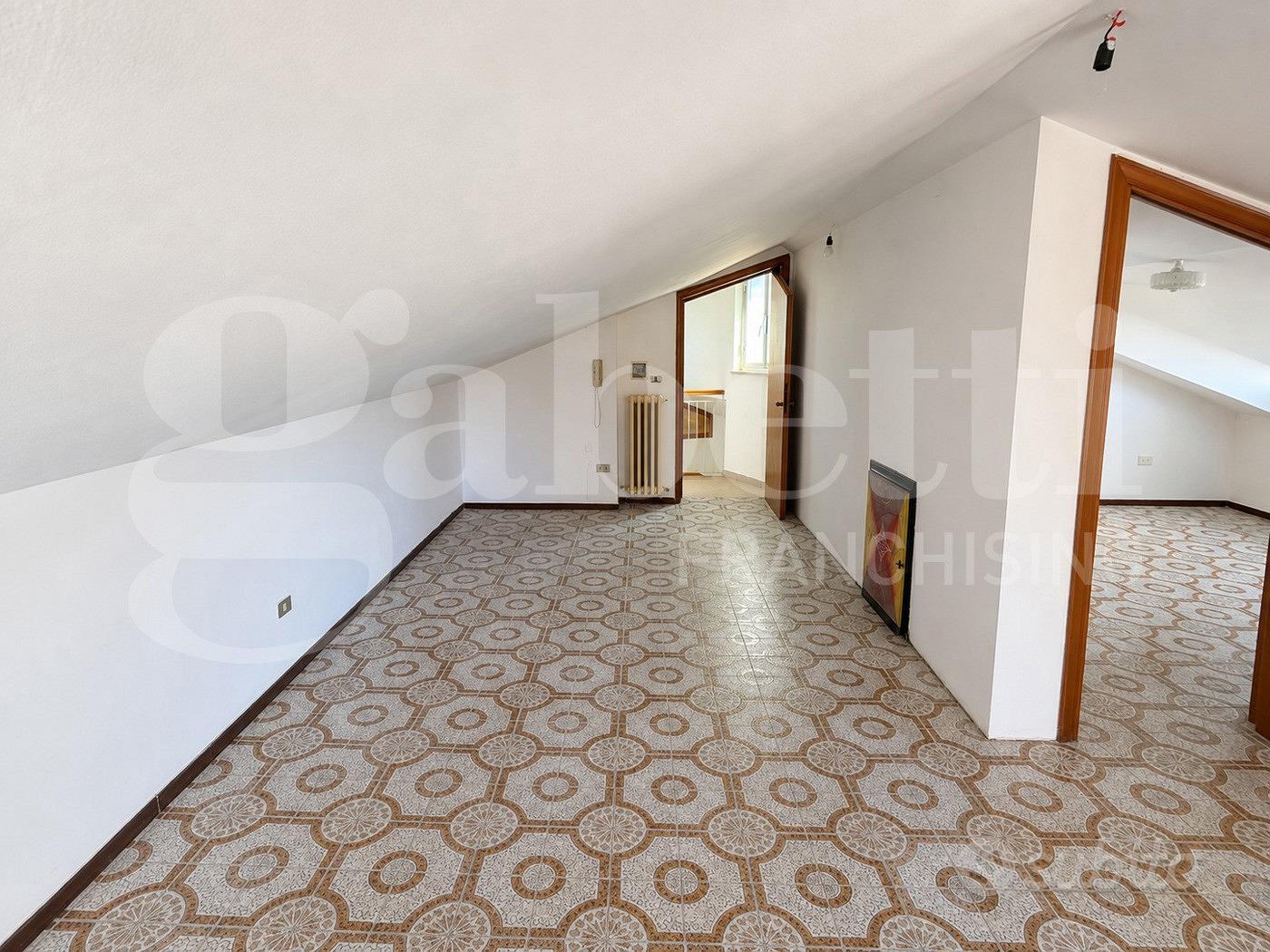 Appartamento – Notaresco, Sant'Antonio - Vista 3
