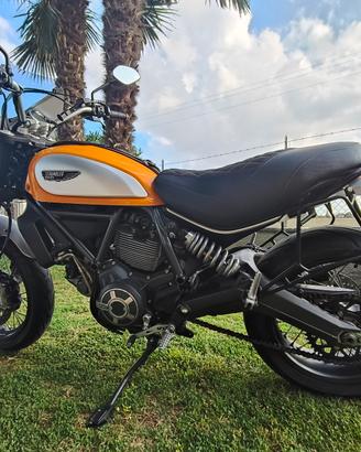 Ducati Scrambler 800 