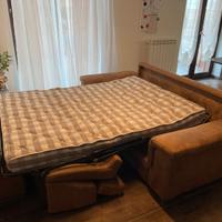 Divano letto matrimoniale in alcantara