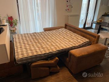 Divano letto matrimoniale in alcantara
