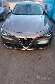 alfa giulia 2.2