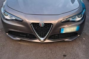 alfa giulia 2.2