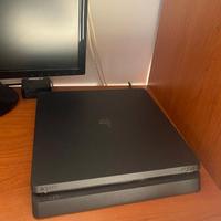PS4 slim 1TB