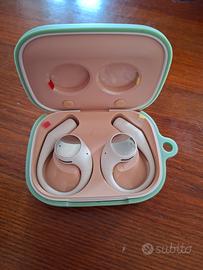 Honor earbuds open 
