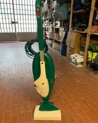 Aspirapolvere folletto