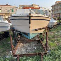 Barca cabinata