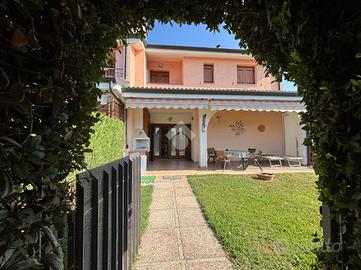 3 LOCALI A LAZISE