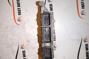 Centralina motore ECU AV21-12A650-BD S180047018D F