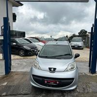 Peugeot 107 1.0 68CV 5p. URBAN MOVE