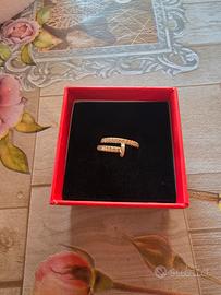 anello stile cartier oro 