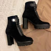 Stivaletto scamosciato Gianvito Rossi taglia 38