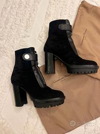 Stivaletto scamosciato Gianvito Rossi taglia 38
