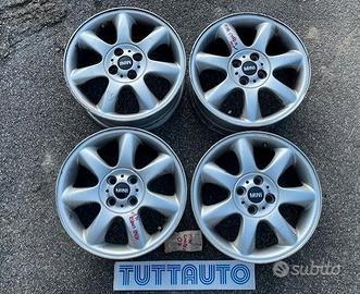 Cerchi in lega 16 pollici Mini Cooper 2006