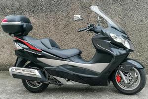 Suzuki Burgman 400