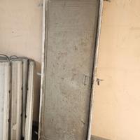 Porta in ferro