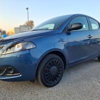 LANCIA Ypsilon 1.0 FireFly 5p.S&S Hybrid Silver
