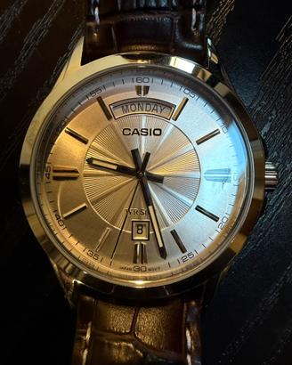 Casio MTP-1381 Day-Date