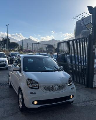 Smart ForFour 70 1.0 Passion