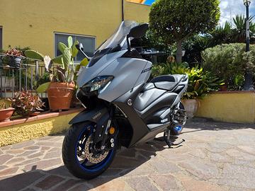 Yamaha T Max 560 - 2021