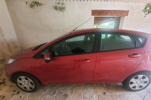 Ford Fiesta 2009 rossa