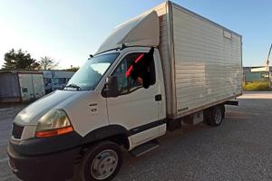 furgone Renault Master cassonato