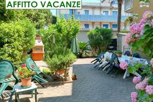 Posizione silenziosa e vicina la mare. TAGLIATA