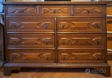 Mobile in Legno Massello