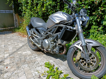Cagiva Raptor 1000