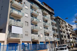 Zona Oreto Nuova/ attico rifinito