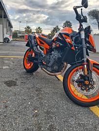 KTM 890 Duke - 2024