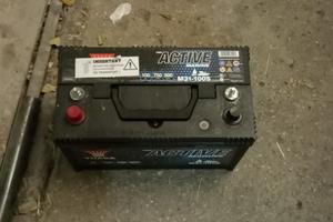 Batteria agm yuasa 3000
