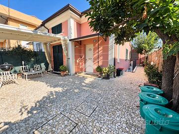 BIFAMILIARE A RIMINI