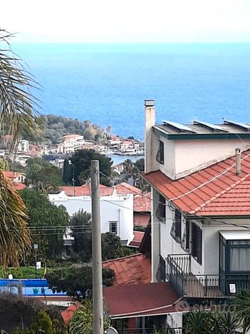 Villa Indipendente Piscina e Giardino Vista Mare