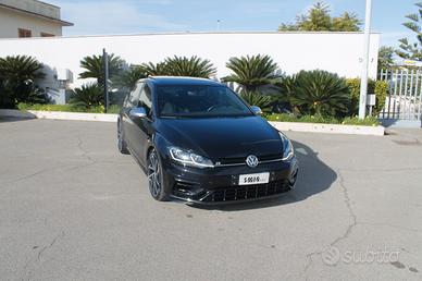 Volkswagen Golf R 2.0 TSI DSG 4MOTION 5p. BMT