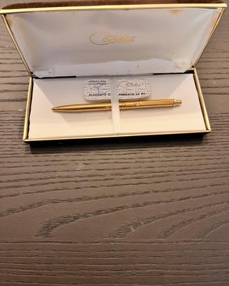 Penna a sfera “Delta”